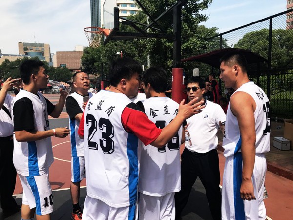 参加“2017年工体杯北京市职工三人制男子篮球(图5)